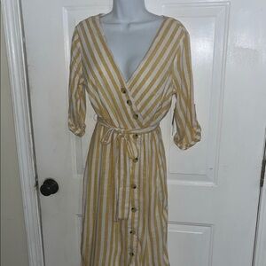 Elegant Yellow and White Striped Midi Dress